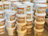 //iqrorwxhjnikln5q-static.leadongcdn.com/cloud/llBpmKmqlpSRkljkrjoqip/peanut-butter-buckets.jpg